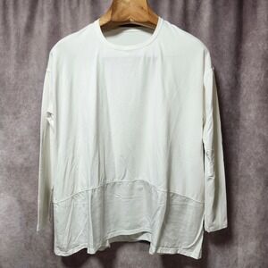 Lululemon White Ease of Mind Long Sleeve Shirt Seamed Hem Crew Neck Top size 6